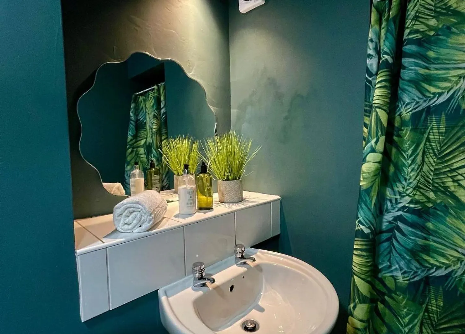 Apartment Garden Town Flat Central Accommodating 8 Guests Brighton United Kingdom
